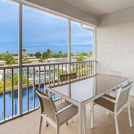Villa Gulf Access With Boat Slip, Heated Saltwater Pool, Dog-Friendly - Bacino Vista #302 - Roelens